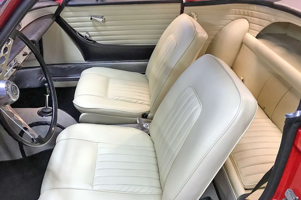 Fahrzeugausstattung - Interieur für Fahrzeuge