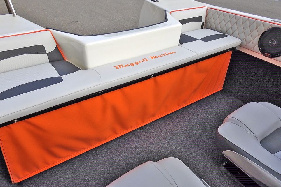 Fahrzeugausstattung - Interieur für Boote