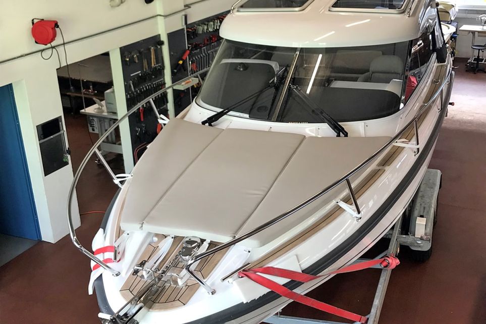 Fahrzeugausstattung - Interieur für Boote